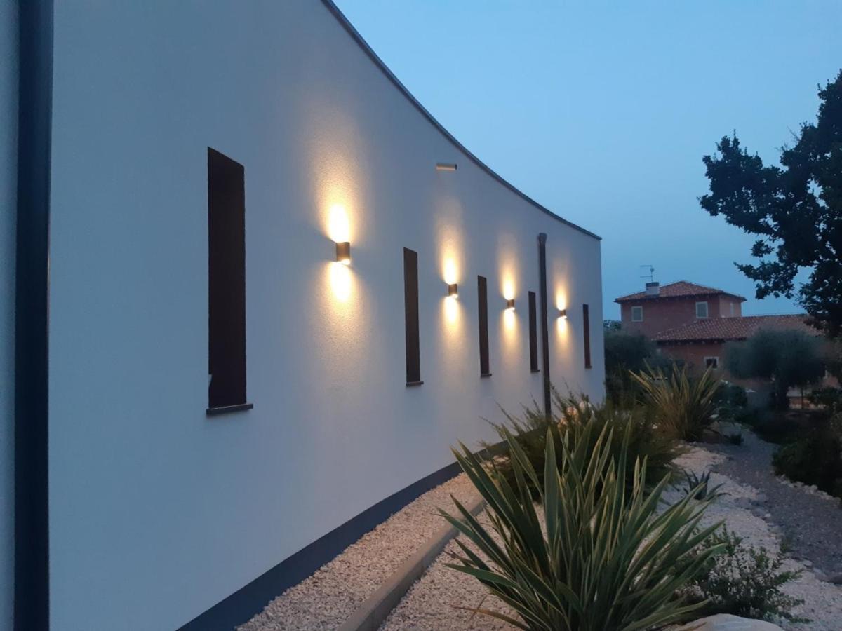 Apartments Bijou With Big Private Garden Near Umag Vilanija Kültér fotó